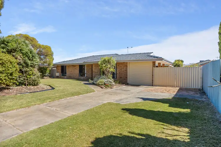 14 Ocean Place, Waikiki WA 6169