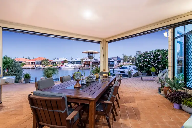 67 Aztec Island Retreat, Halls Head WA 6210