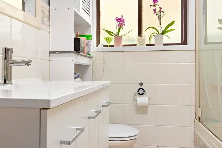 Sixth view of Homely house listing, 5 Winford Place, Macquarie Hills NSW 2285