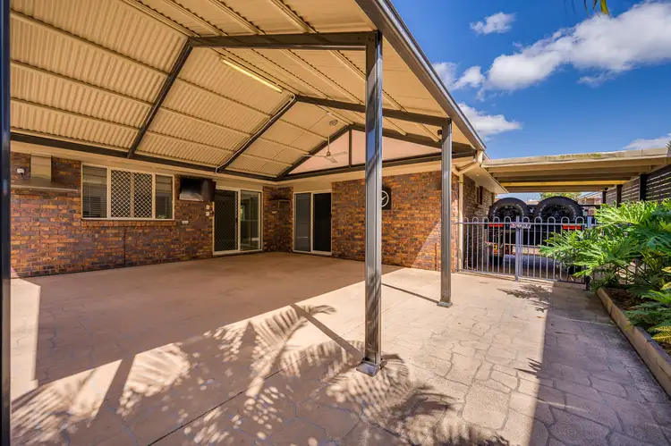 Fifth view of Homely house listing, 2 Maraboon Court, Clinton QLD 4680