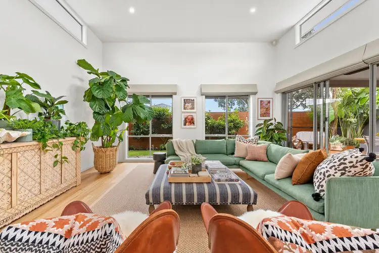 16 Oceanic Drive, Safety Beach VIC 3936