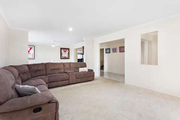 Fifth view of Homely house listing, 3 Grovewood Court, Horsley NSW 2530
