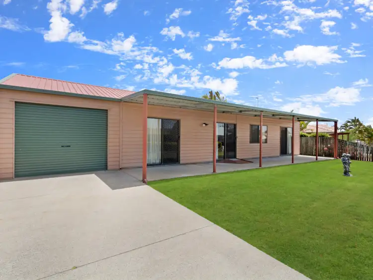 4 Deloraine Avenue, Urangan QLD 4655