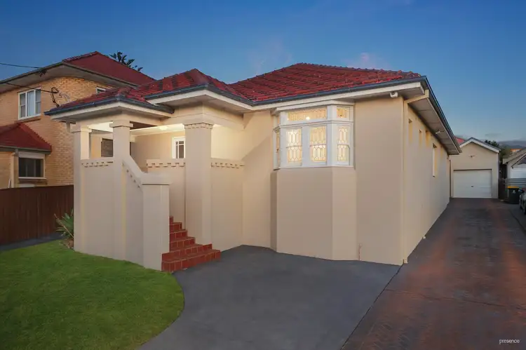 151 Brooks Street, Bar Beach NSW 2300