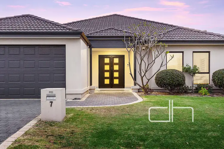 Second view of Homely house listing, 7 Lavender Chase, Darch WA 6065