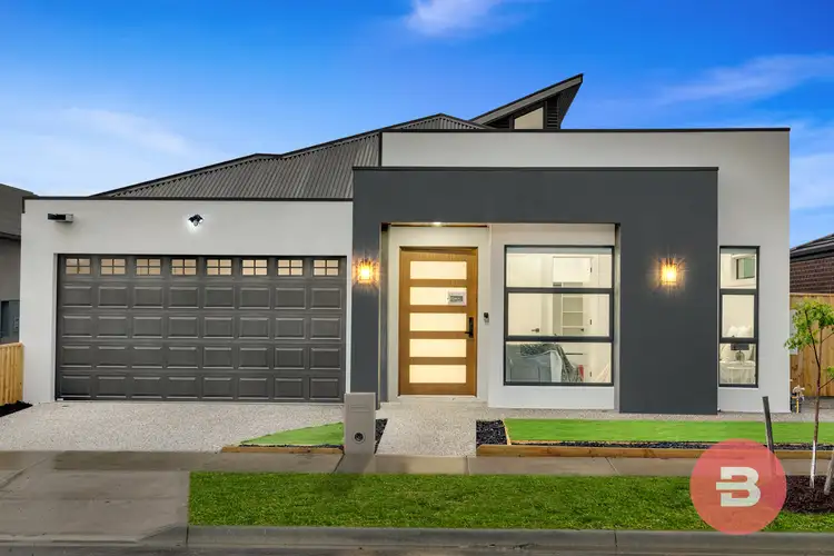 15 Sandon Crescent