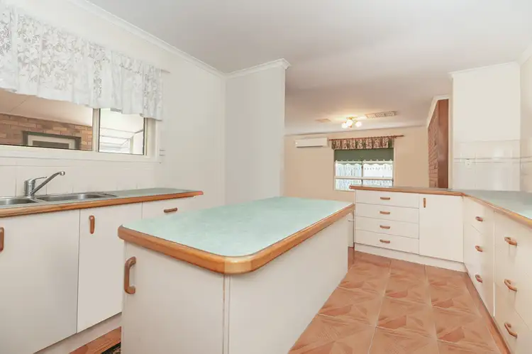 Third view of Homely house listing, 6 Carpentaria Close, Clinton QLD 4680