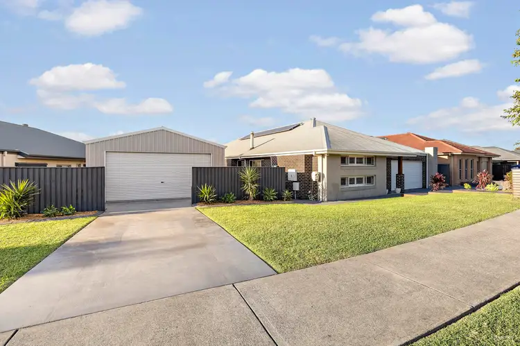 14 Grasshawk Drive, Chisholm NSW 2322