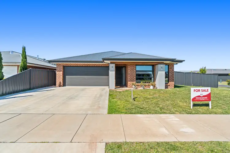 12 Lazzaro Crescent