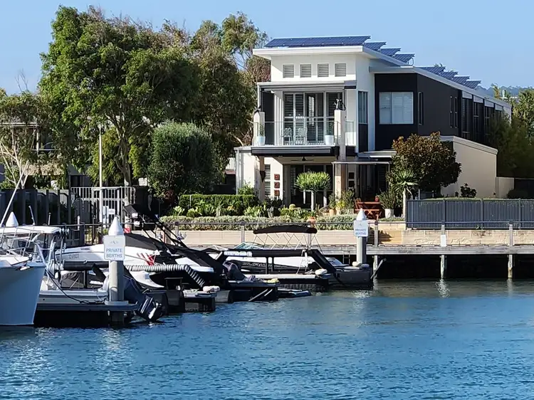 22 Seaspray Close, Safety Beach VIC 3936