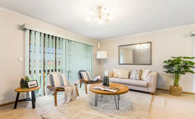 Second view of Homely house listing, 19 Deborah Court, Skye VIC 3977