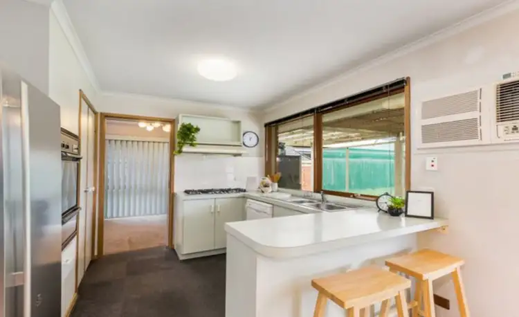 Fifth view of Homely house listing, 19 Deborah Court, Skye VIC 3977