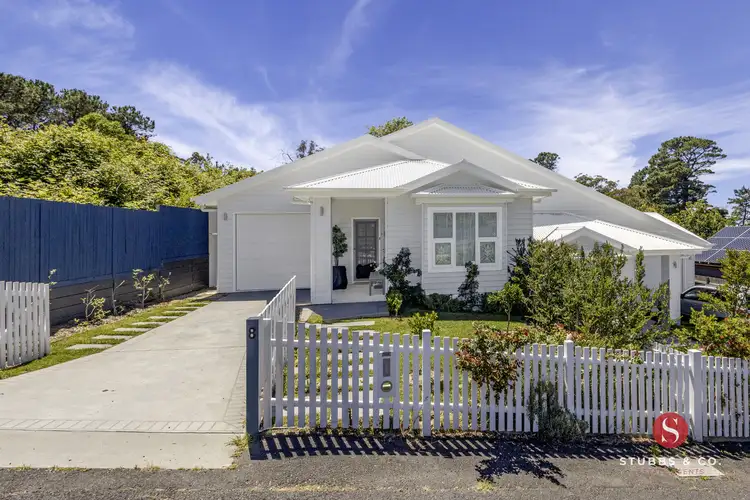 8 Park Lane, Blackheath NSW 2785
