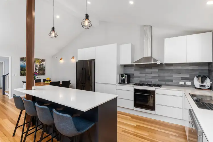 58 Pemberton Boulevard, Lisarow NSW 2250