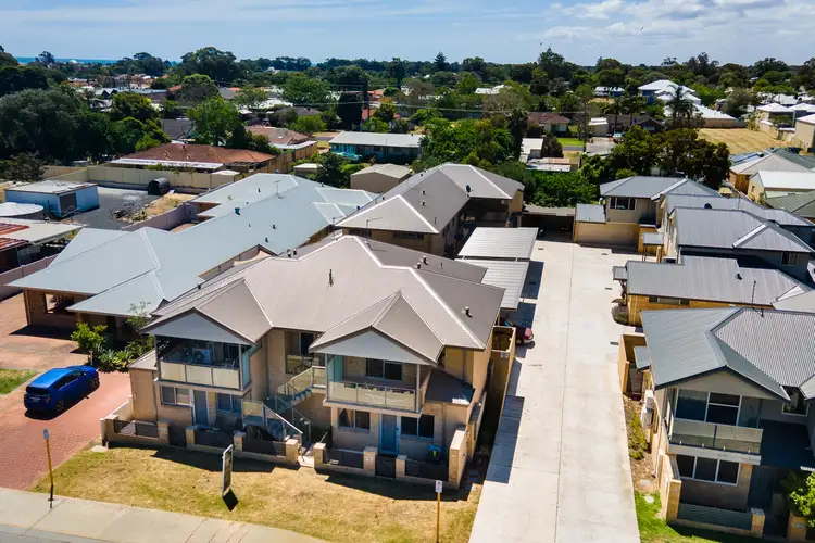Fifth view of Homely apartment listing, 2/90 Cooper Street, Mandurah WA 6210