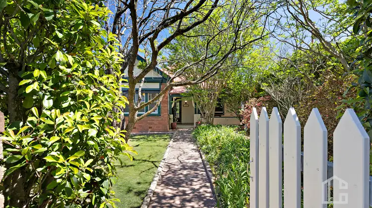 54 Hawkesbury Road, Springwood NSW 2777