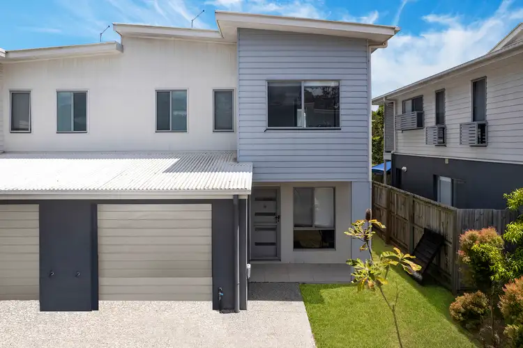 Main view of Homely townhouse listing, 11/6 Cloverdale Road, Doolandella QLD 4077