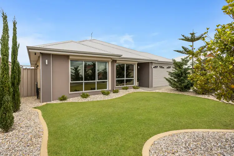 20 Coquette Pass, Dudley Park WA 6210
