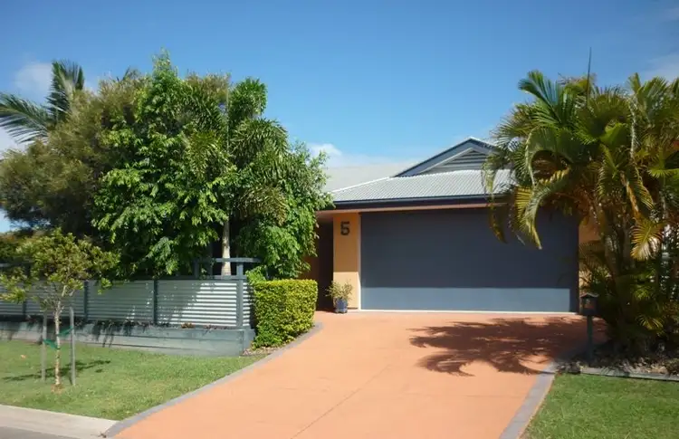 Second view of Homely house listing, 5 Kilbride Court, Caloundra West QLD 4551