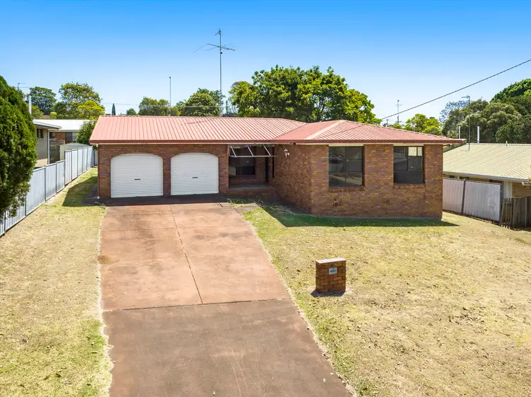 21 Nellie Street, Centenary Heights QLD 4350