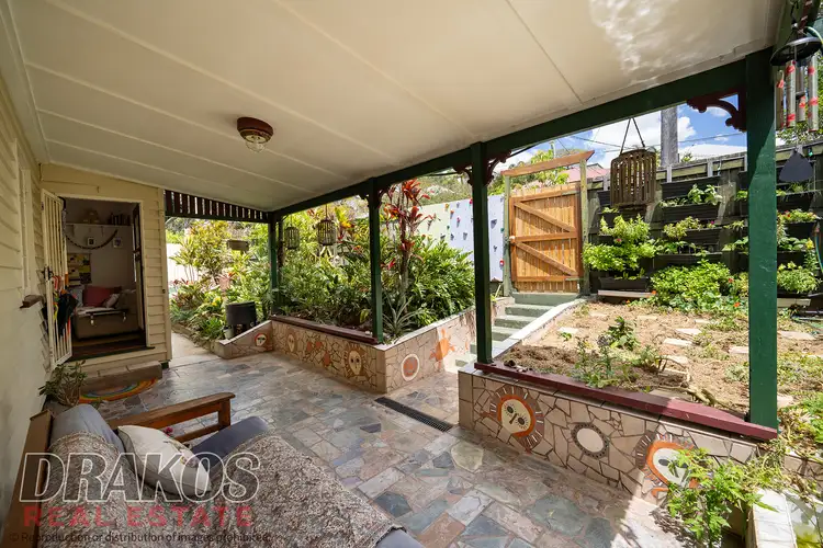 6 Park Road West, Dutton Park QLD 4102