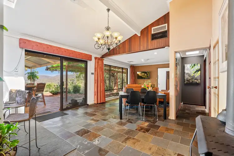 2 Bullockbush Road, Kelmscott WA 6111