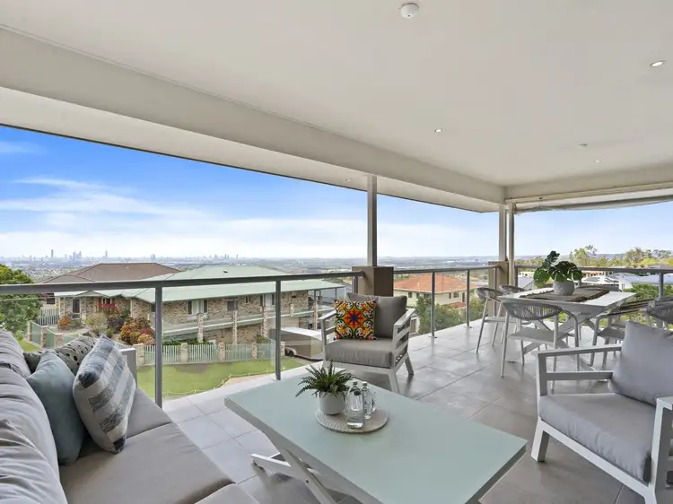 24 Ballah Crescent, Highland Park QLD 4211