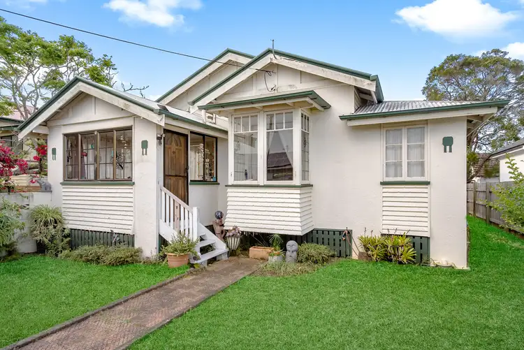 4 Manson Road, Hendra QLD 4011