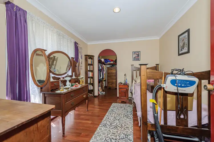 Fifth view of Homely house listing, 15 Moir Place, Midvale WA 6056
