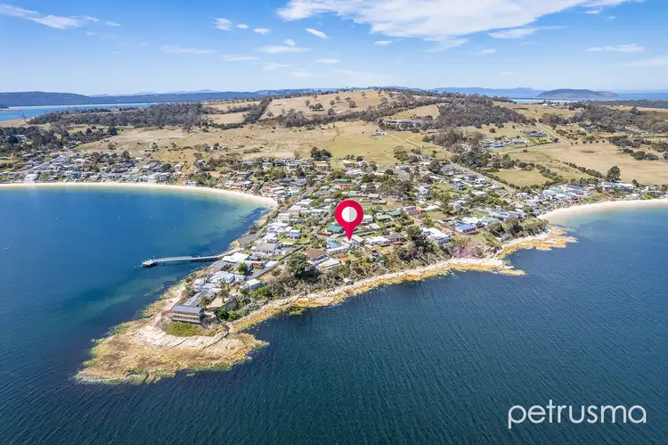 9 Gellibrand Lane, Opossum Bay TAS 7023