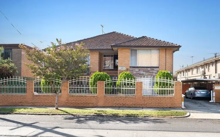 4/9 Gordon Street, Footscray VIC 3011