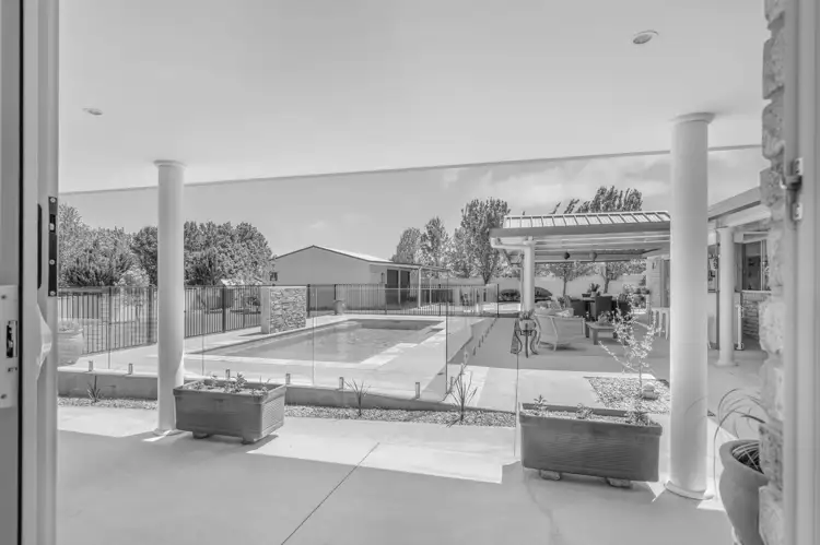 34 Lister Crescent, Kelso NSW 2795