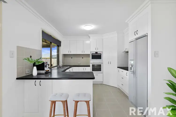 Second view of Homely house listing, 6 Westminster Court, Kawungan QLD 4655