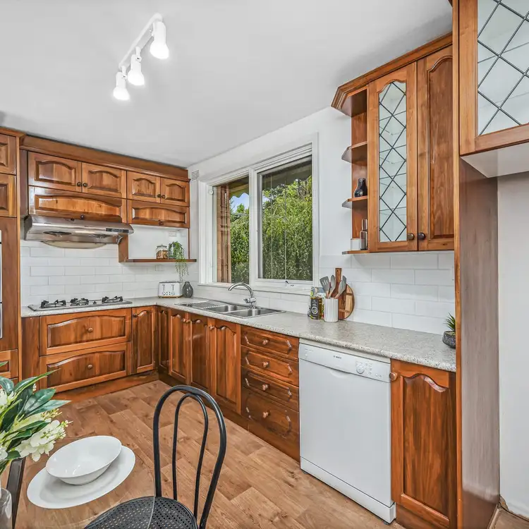 Fifth view of Homely townhouse listing, 3/2 Eyre Street, Balwyn VIC 3103