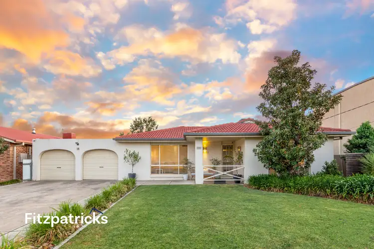 14 Magnolia Parade, Lake Albert NSW 2650