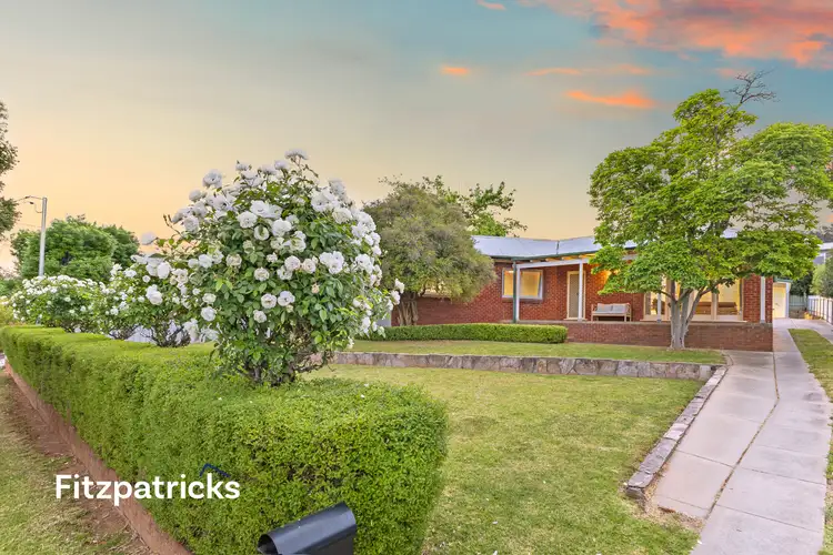 104 Meadow Street, Kooringal NSW 2650