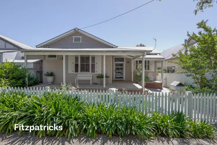 32 Kildare Street, Turvey Park NSW 2650