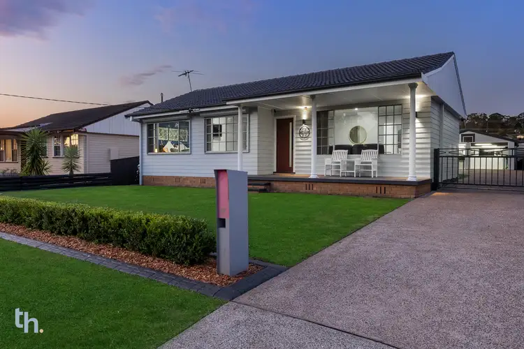 12 Raggatt Crescent, Edgeworth NSW 2285