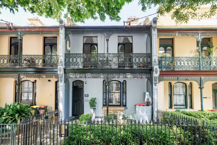 14 Crown Street