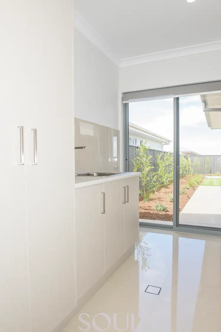 Sixth view of Homely house listing, 10 Maher Circuit, Griffith NSW 2680
