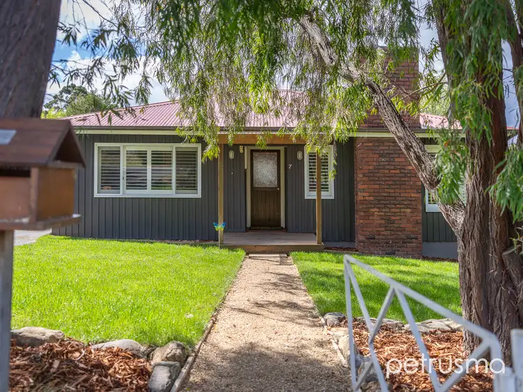 7 Garnett Street, Blackmans Bay TAS 7052