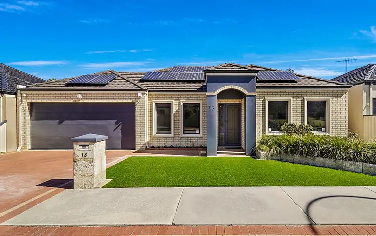 13 Elyard Crescent, Stirling WA 6021