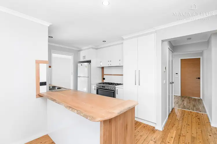 Sixth view of Homely house listing, 8 Amsterdam Crescent, Tolland NSW 2650
