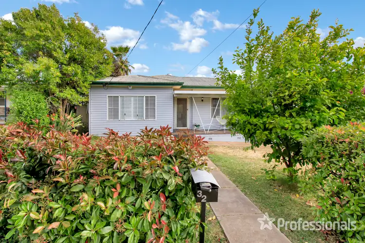 Main view of Homely house listing, 32 Ceduna Street, Mount Austin NSW 2650