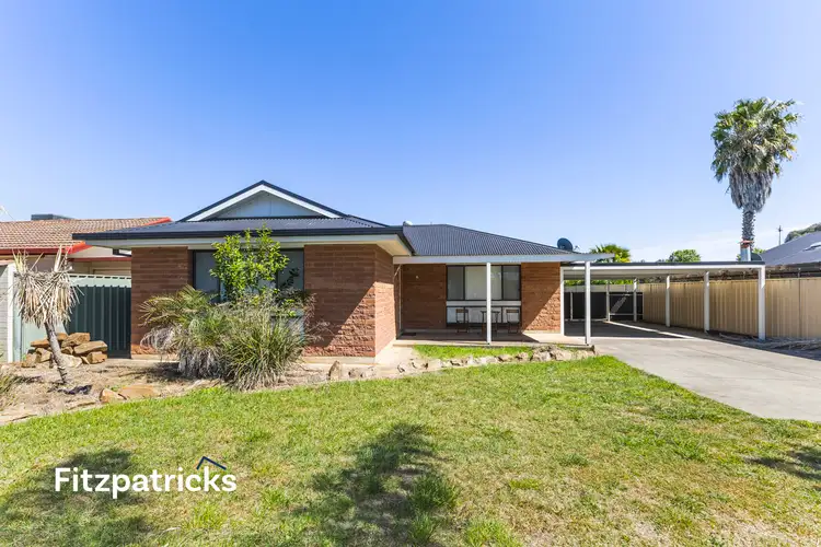 62 Vincent Road, Lake Albert NSW 2650