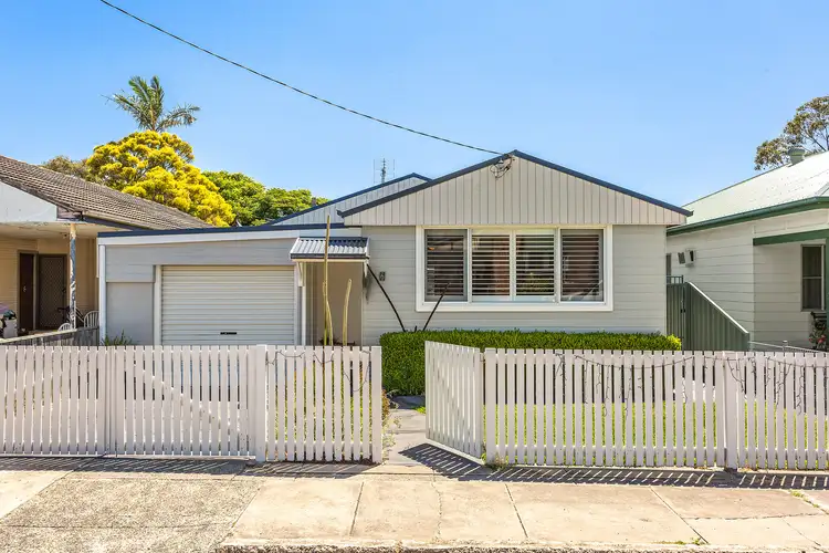 6 Regan Street, Adamstown NSW 2289