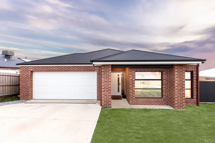 17 Goldstraw Esplanande, Warrnambool VIC 3280