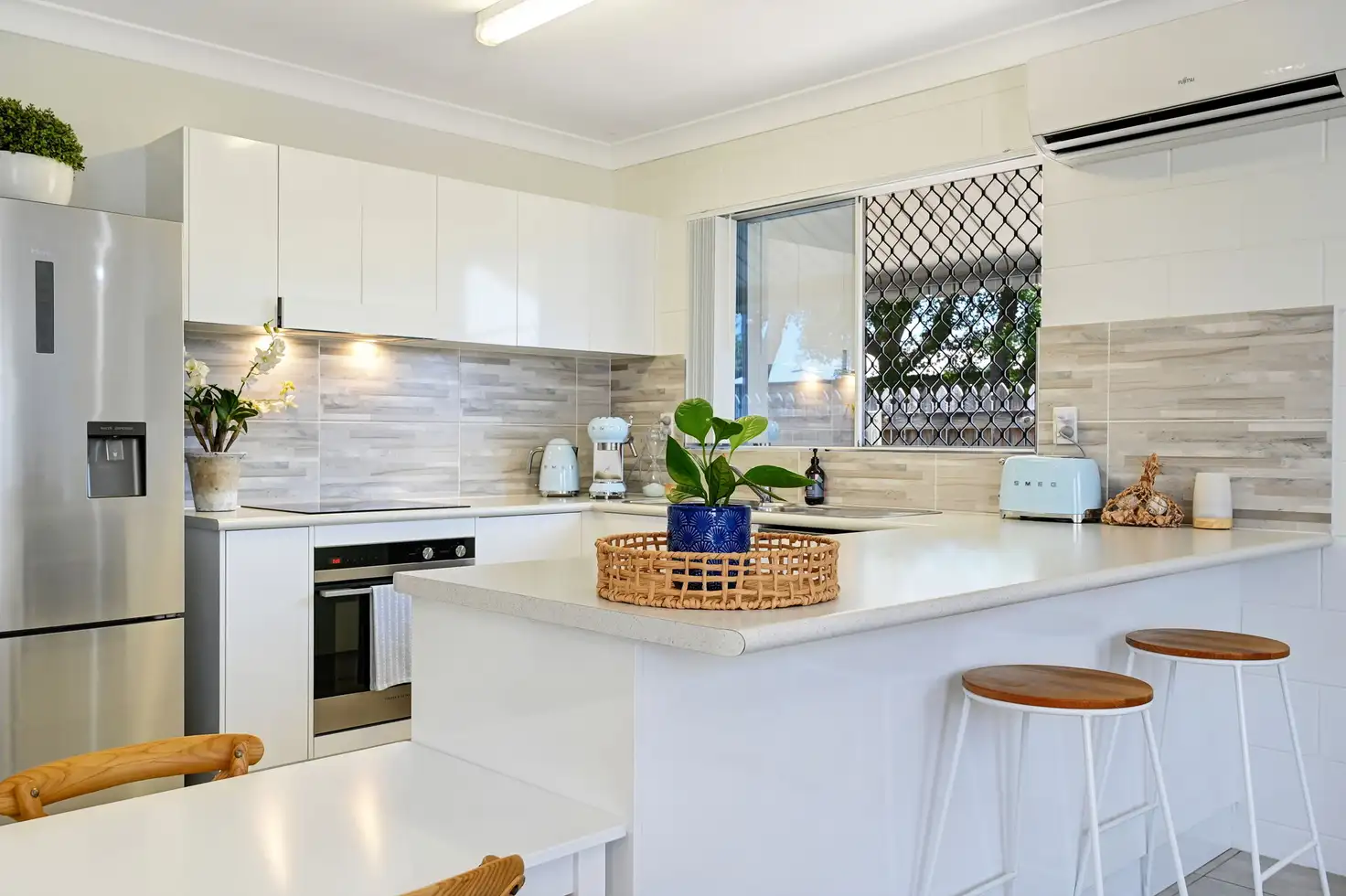 Main view of Homely apartment listing, 4/17 Sherriff Street, Hermit Park QLD 4812
