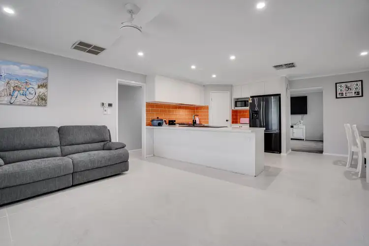 Fifth view of Homely house listing, 4 Tree Top Avenue, Munno Para West SA 5115