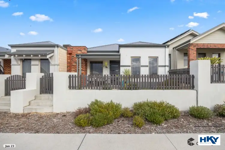 8 Betts Lane, Alkimos WA 6038